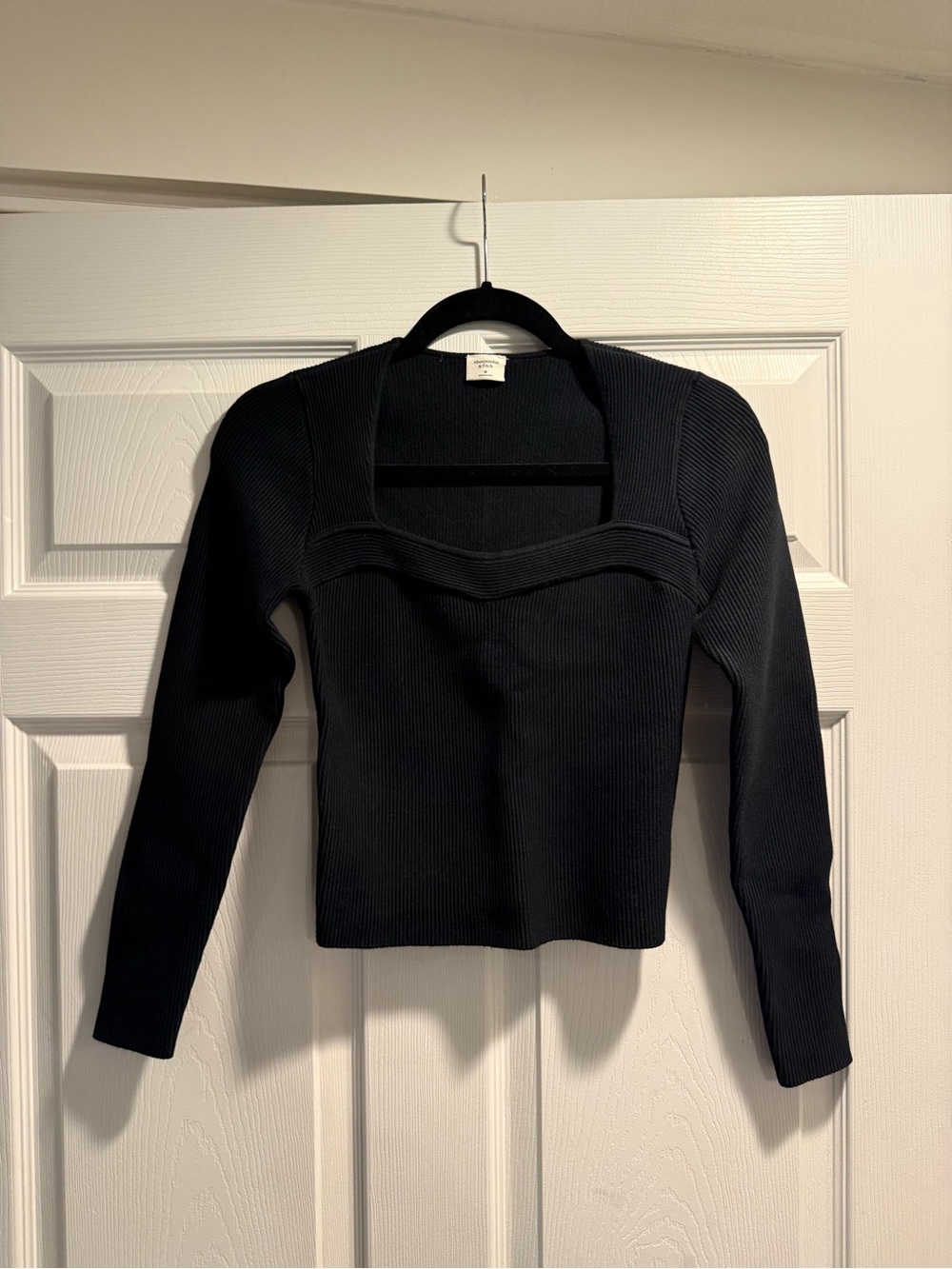 Abercrombie & Fitch Black Ribbed Square-Neck Sweater